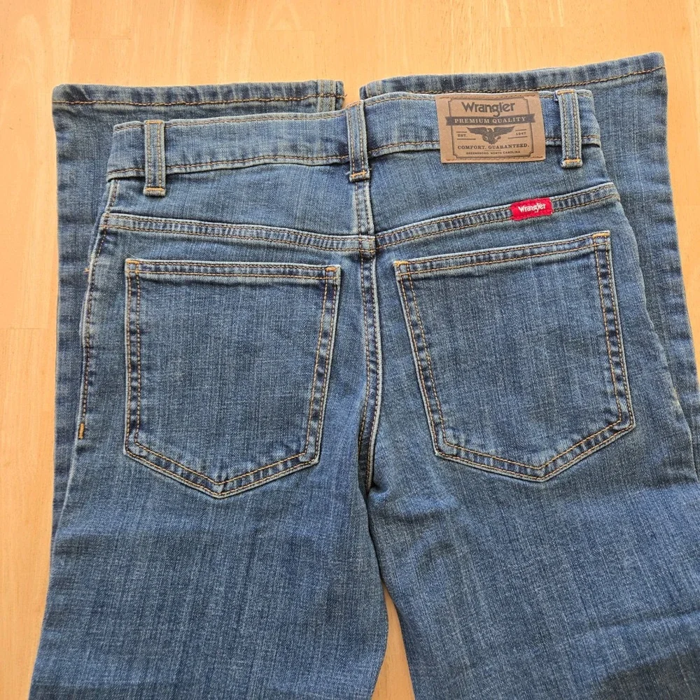 Wrangler Boys Five Star Bootcut Jeans Medium Wash Adjust-to-Fit Size 10 Regular